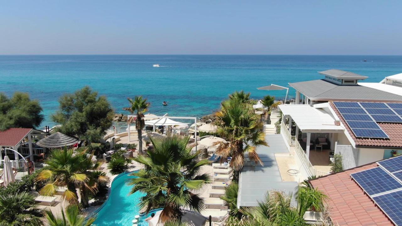 Baia Del Godano Resort & Spa Capo Vaticano Exterior photo