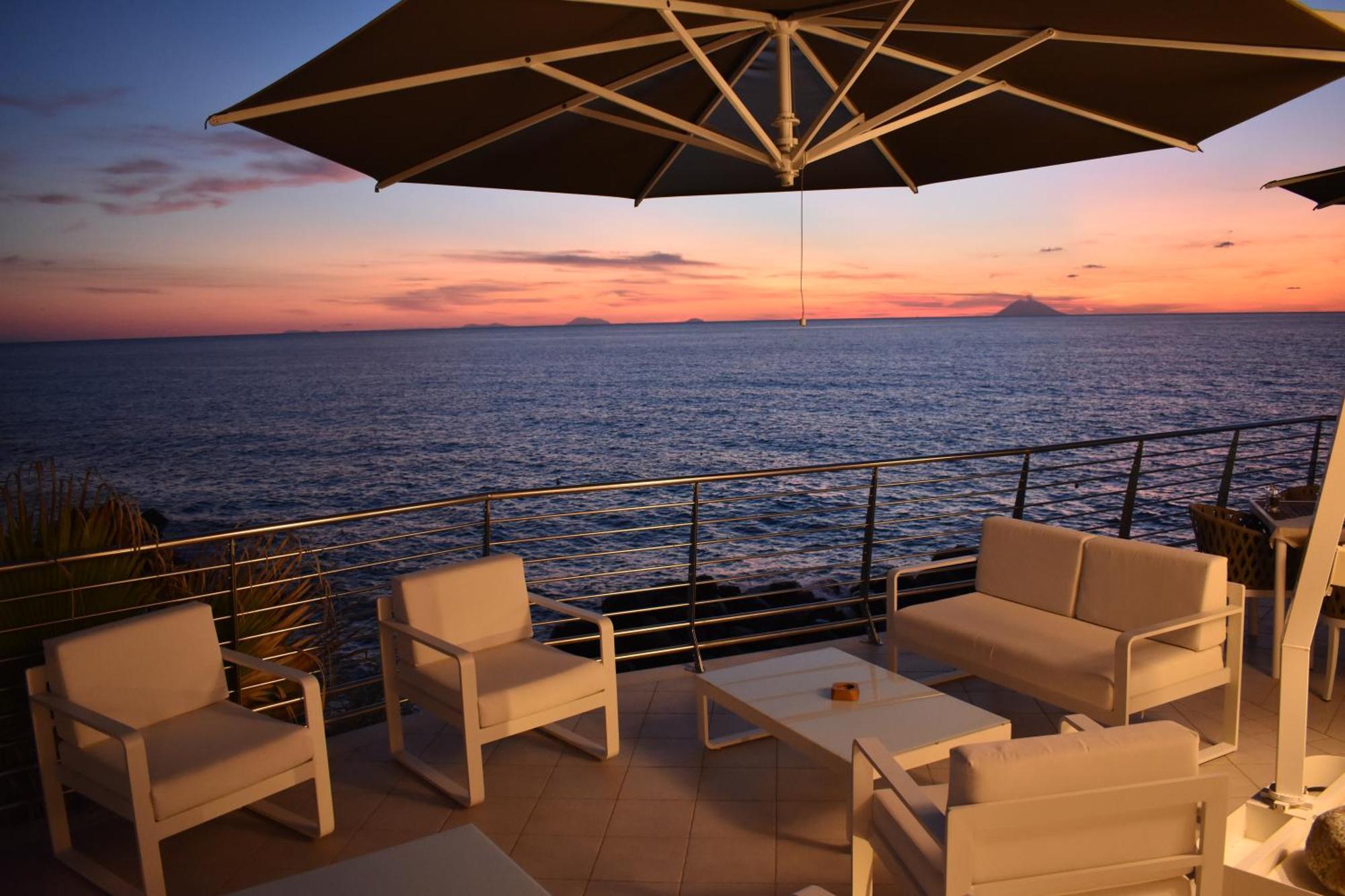 Baia Del Godano Resort & Spa Capo Vaticano Exterior photo