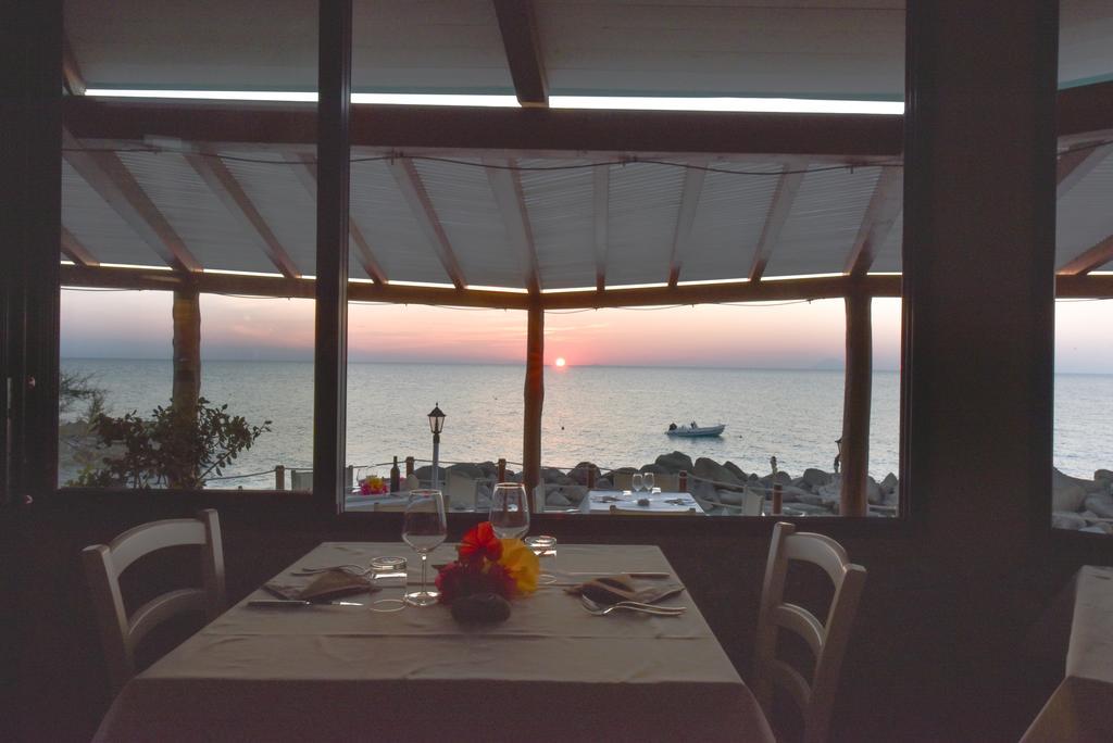 Baia Del Godano Resort & Spa Capo Vaticano Exterior photo