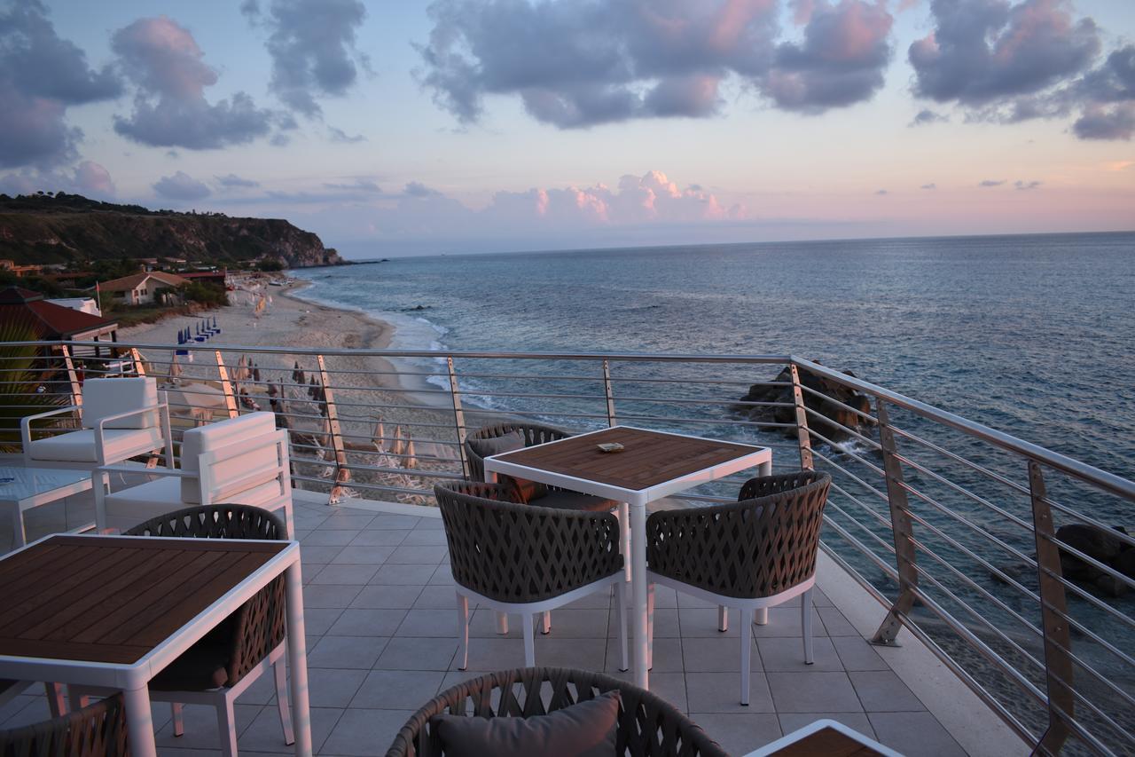 Baia Del Godano Resort & Spa Capo Vaticano Exterior photo